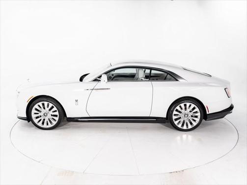 2025 Rolls-Royce Spectre