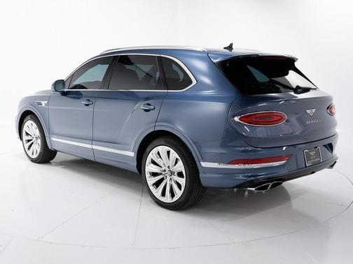 2025 Bentley Bentayga Azure