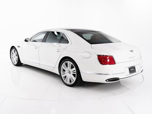 2026 Bentley Flying Spur V8