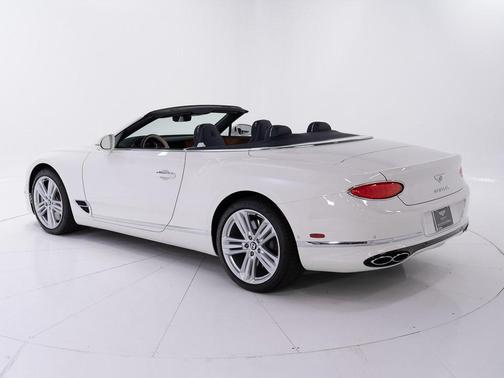 2024 Bentley Continental GT V8