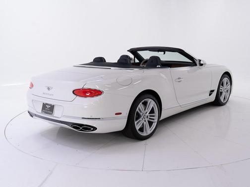 2024 Bentley Continental GT V8