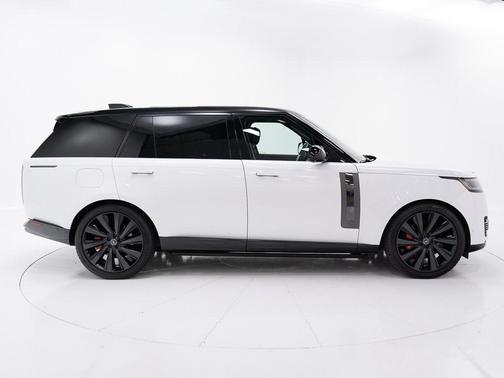2023 Land Rover Range Rover SV