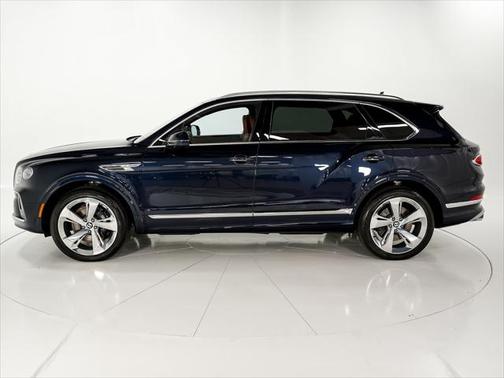 2023 Bentley Bentayga V8