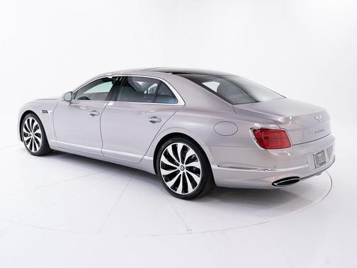 2026 Bentley Flying Spur V8