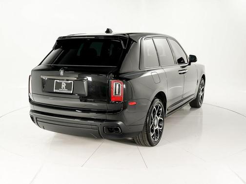 2023 Rolls-Royce Cullinan Black Badge