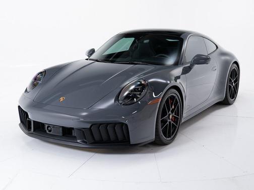 2026 Porsche 911 Carrera GTS