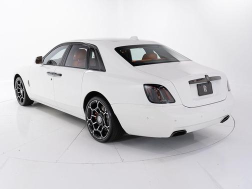 2026 Rolls-Royce Ghost Black Badge