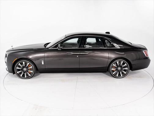 2024 Rolls-Royce Ghost