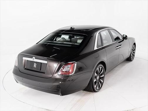 2024 Rolls-Royce Ghost