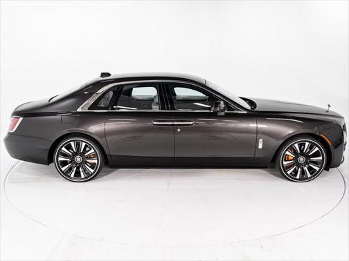 2024 Rolls-Royce Ghost