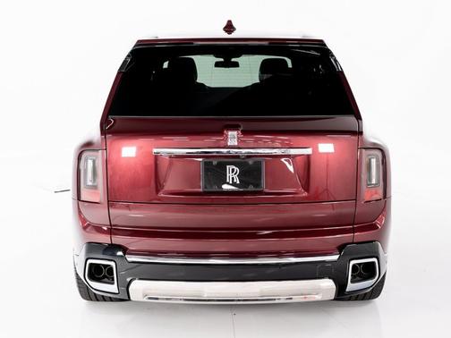 2025 Rolls-Royce Cullinan 