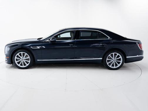 Dark Sapphire 2024 Bentley Flying Spur Hybrid