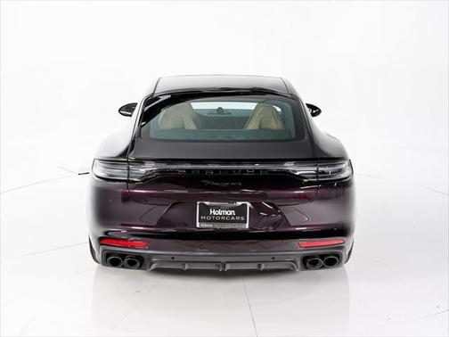 2023 Porsche Panamera Platinum Edition