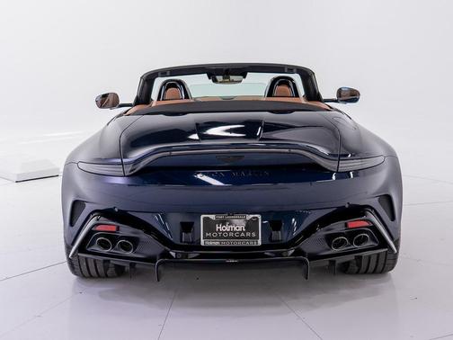 2026 Aston Martin Vantage Roadster