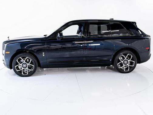 2023 Rolls-Royce Cullinan Black Badge