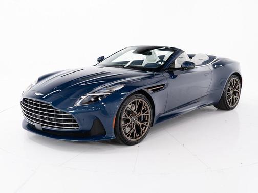 2026 Aston Martin DB12 Volante