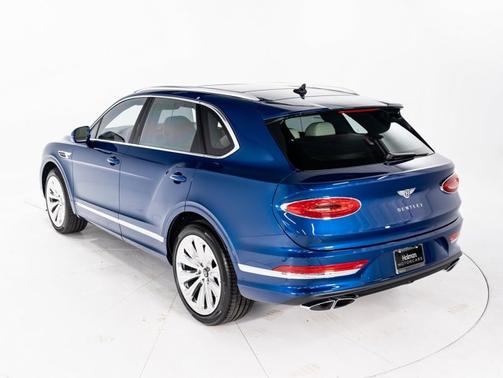 2024 Bentley Bentayga Azure