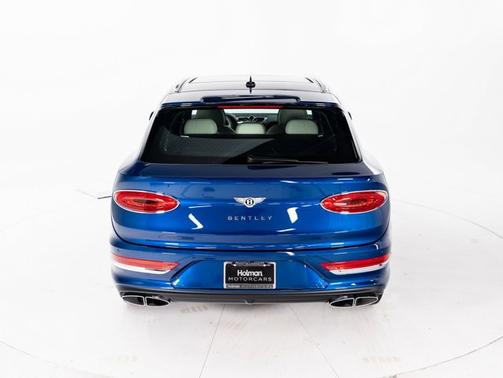 2024 Bentley Bentayga Azure