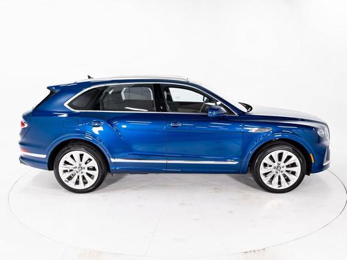 2024 Bentley Bentayga Azure