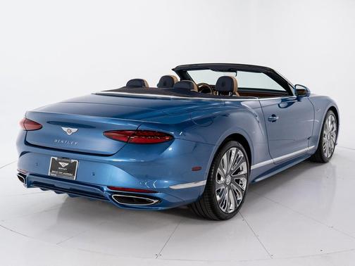 2026 Bentley Continental GT Base