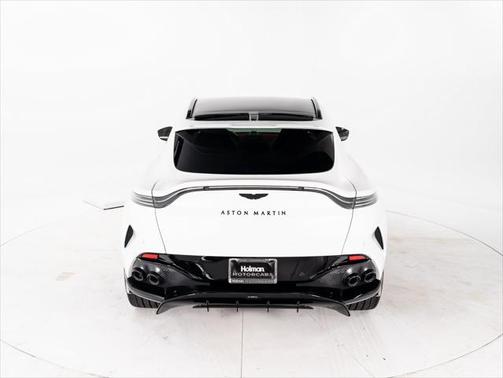 2025 Aston Martin DBX 707