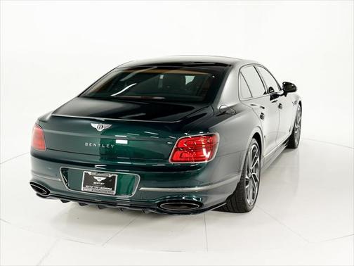 2025 Bentley Flying Spur Speed