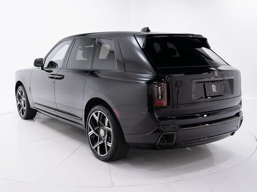 2026 Rolls-Royce Cullinan Black Badge