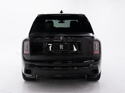 2026 Rolls-Royce Cullinan Black Badge