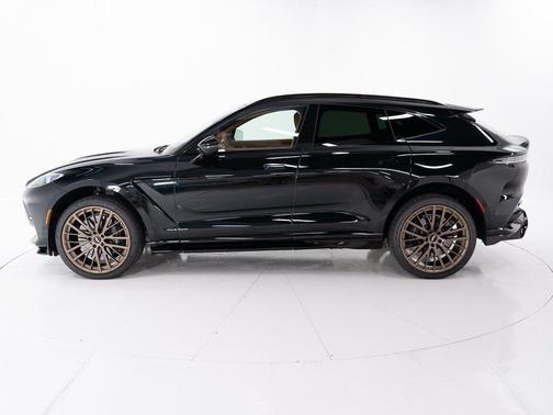 2026 Aston Martin DBX 707