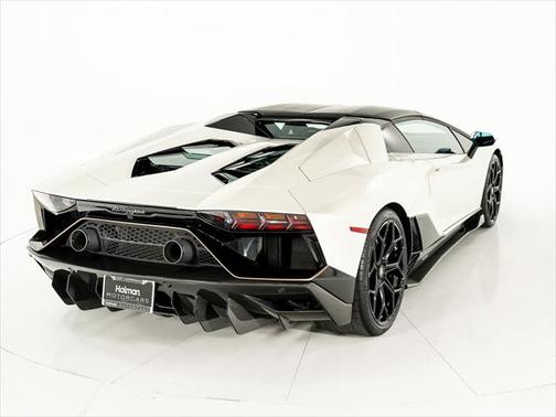 2022 Lamborghini Aventador SVJ LP 780-4 Ultimae