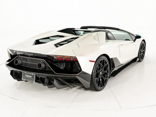 2022 Lamborghini Aventador SVJ LP 780-4 Ultimae