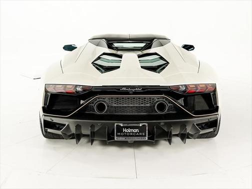 2022 Lamborghini Aventador SVJ LP 780-4 Ultimae