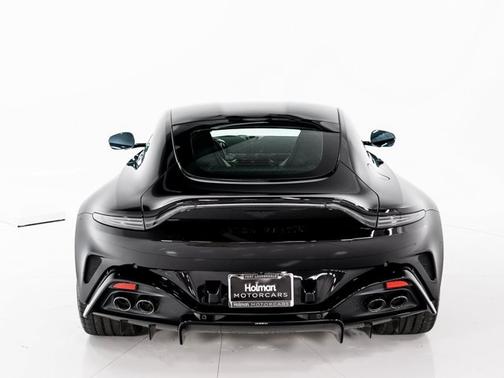 2026 Aston Martin Vantage 