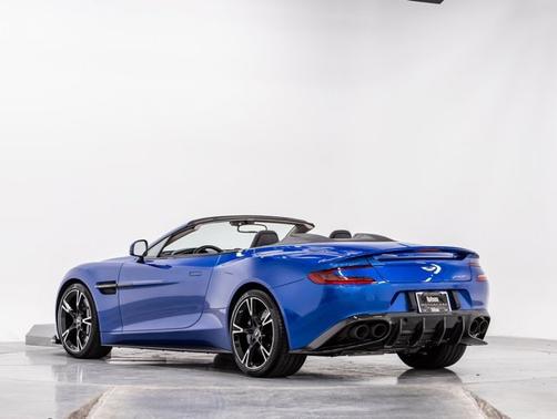 Photo 3 of 55 of 2018 Aston Martin Vanquish S