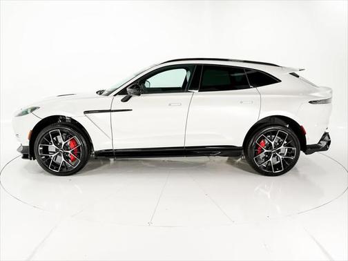 2024 Aston Martin DBX 707