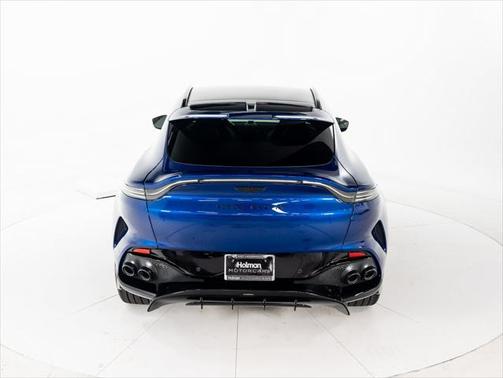2025 Aston Martin DBX 707