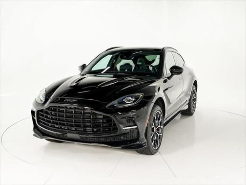 2023 Aston Martin DBX 707