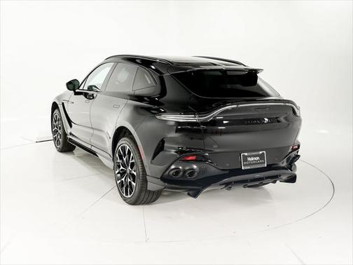 2023 Aston Martin DBX 707