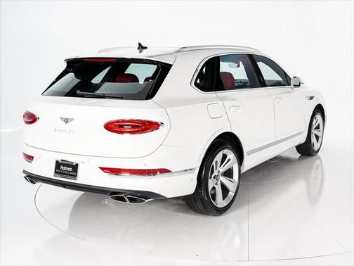 2025 Bentley Bentayga V8
