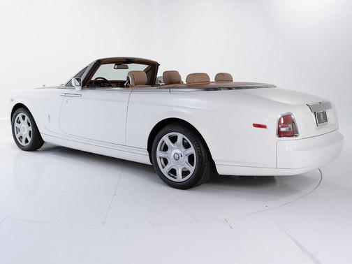 2009 Rolls-Royce Phantom Drophead Coupe 