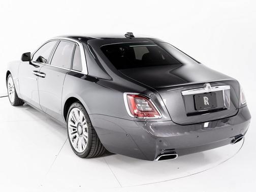 2023 Rolls-Royce Ghost