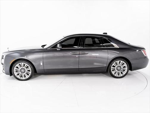 2023 Rolls-Royce Ghost