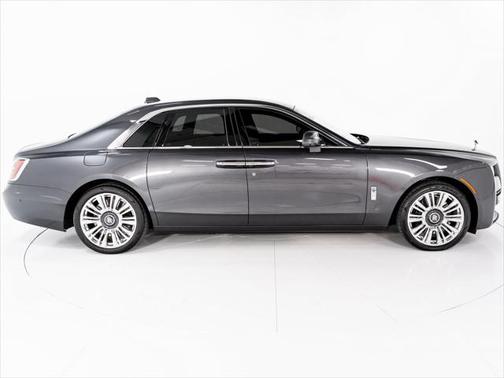 2023 Rolls-Royce Ghost