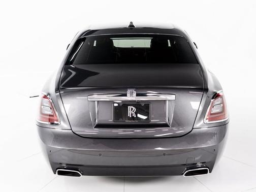 2023 Rolls-Royce Ghost 