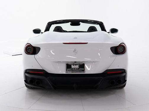 2022 Ferrari Portofino M Base