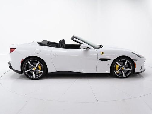 2022 Ferrari Portofino M Base