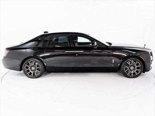 2022 Rolls-Royce Ghost Black Badge