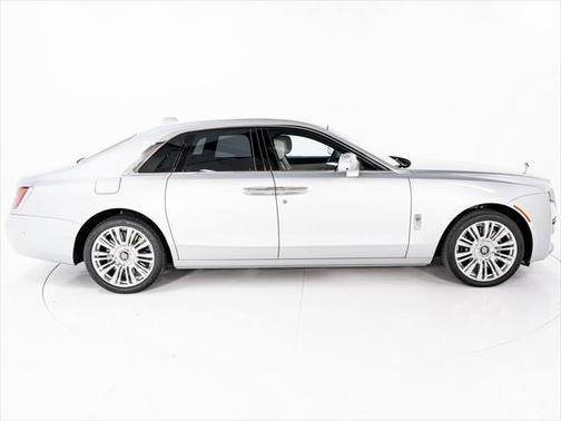 2022 Rolls-Royce Ghost