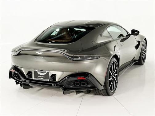 2020 Aston Martin Vantage
