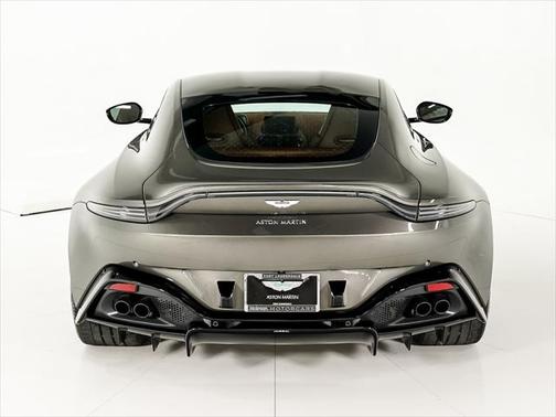 2020 Aston Martin Vantage
